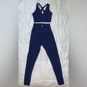 Buff bunny blue legging set Top is Small